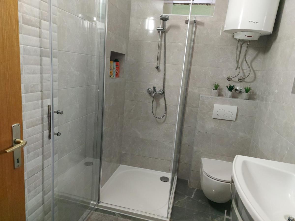 Apartment Balinovaca Скрадин Екстериор снимка